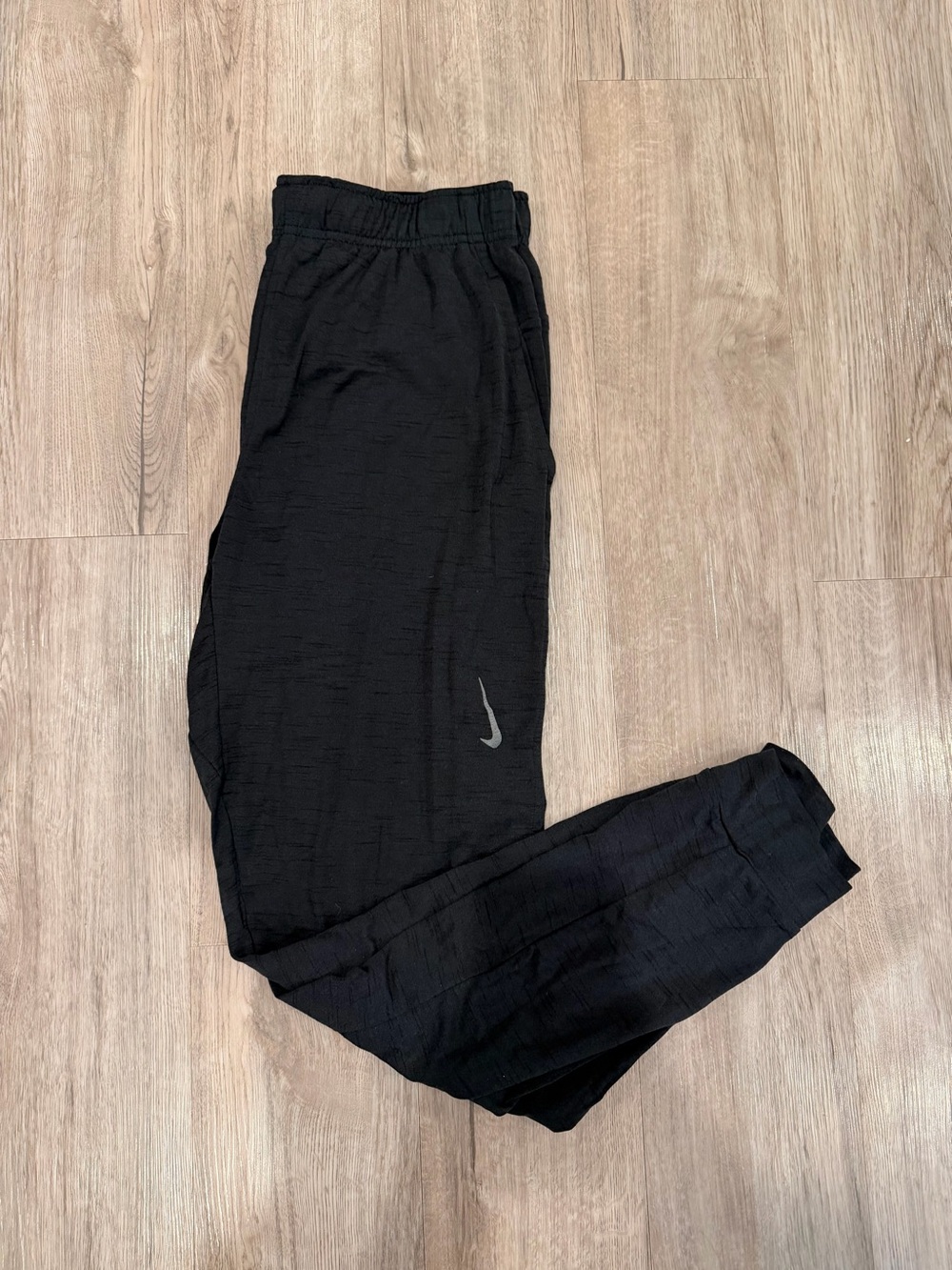 Men’s Nike Dri-Fit Tapered Jogger - Heathered Black - Size Medium